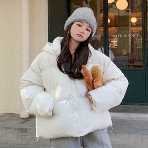 [오노마] ONM 여자 겨울 하이넥 후드 달린 숏 패딩 점퍼 아우터