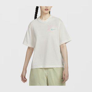 [나이키] 스포츠웨어 여성 박시 반팔티 HM4581-133