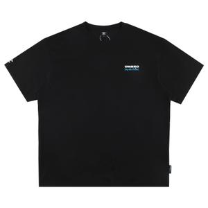 엄브로 아이스코튼 듀라론 쿨링 레터링 반팔 티셔츠 UQ221CRS66BLK