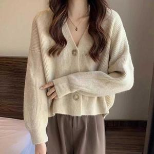[셀러허브]루즈핏 베이시크직 부드러운 가디건 봄가을 실내외 패션 (S31585378)