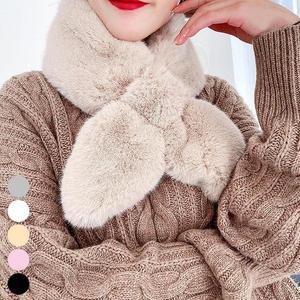 머플러 퍼 트렌귀여운 여성