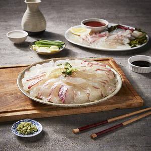 직접잡아 바로떠서 보내드리는 서천 자연산도미회 230g