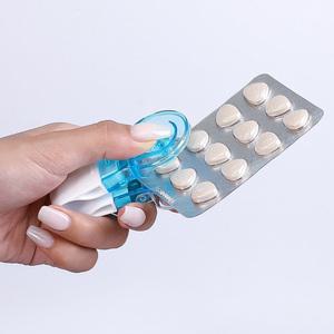 휴대용 알약 추출기 디스펜서 약 소분 꺼내기 누르개 여행용 프레스 소분기 가이드 집게 클립 도구