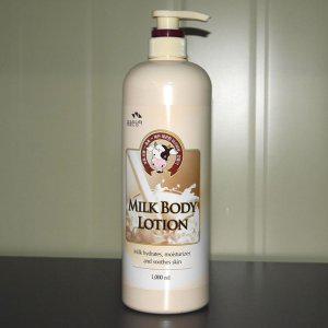 크림같이 부드러운 우유 피부 보습 바디로션 1000ml
