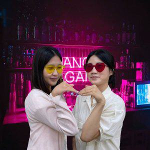 하트 디자인 무테 선글라스 인싸 스타일 레드 컬러 안경