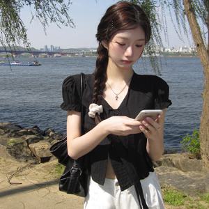 여름 달콤한 짧은 나비 매듭 버블 슬리브 셔츠 스트레이트 튜브 스플 라이스 캐주얼 바지 여성 통근 스타일 폴리 에스터 섬유