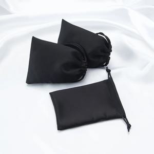 5pack 새로운 검은 실크 새틴 쥬얼리 사탕 선물 가방 DIY 작은 Drawstring 링 귀걸이 디스플레이 포장 결혼식을위한 먼지 주머니