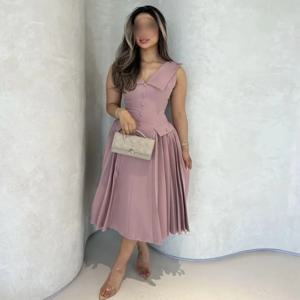 맞춤형 패션 저지 플리츠 버튼 A 라인 V 넥 미디 드레스 맞춤형 행사 동창회 고품질 매칭