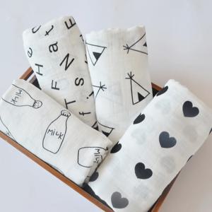 110X110CM 모슬린 담요 코튼 베이비 Swaddle 부드러운 신생아 담요 목욕 타올 거즈 유아 소년 소녀 랩 Sleepsack 유모차 커버
