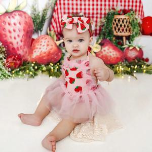 Ylsteed 딸기 인쇄 아기 소녀 사진 촬영 복장 Bowknot 머리띠와 핑크 메쉬 Romper 신생아 사진 촬영 소품