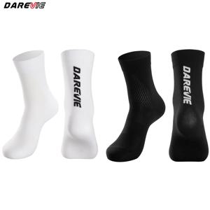 DAREVIE 사이클링 양말 통기성 프리 사이즈 고품질 야외 스포츠 양말 도로 MTB 남성 여성 사이클링 양말에 편안한