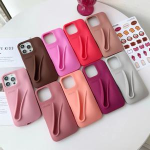 립스틱 실리콘 DIY 로드 전화 케이스 iPhone 16 15 Pro Max 13 12 11 14 Plus 16E 립글로스 홀더 Ins 핫 솔리드 소프트 커버