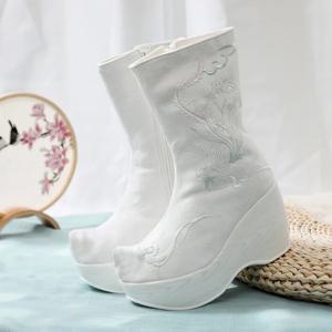 중국어 Hanfu 수 놓은 부츠 신발 여성 겨울 빈티지 Hanfu 높은 높이 흰색 활 비누 부츠 신발 여성 플러스 크기