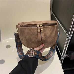 여성용 PU 가죽 허리 가방 세련된 호보 솔리드 컬러 숄더 사첼 럭셔리 디자이너 가슴 가방 와이드 스트랩 패션 패니 팩