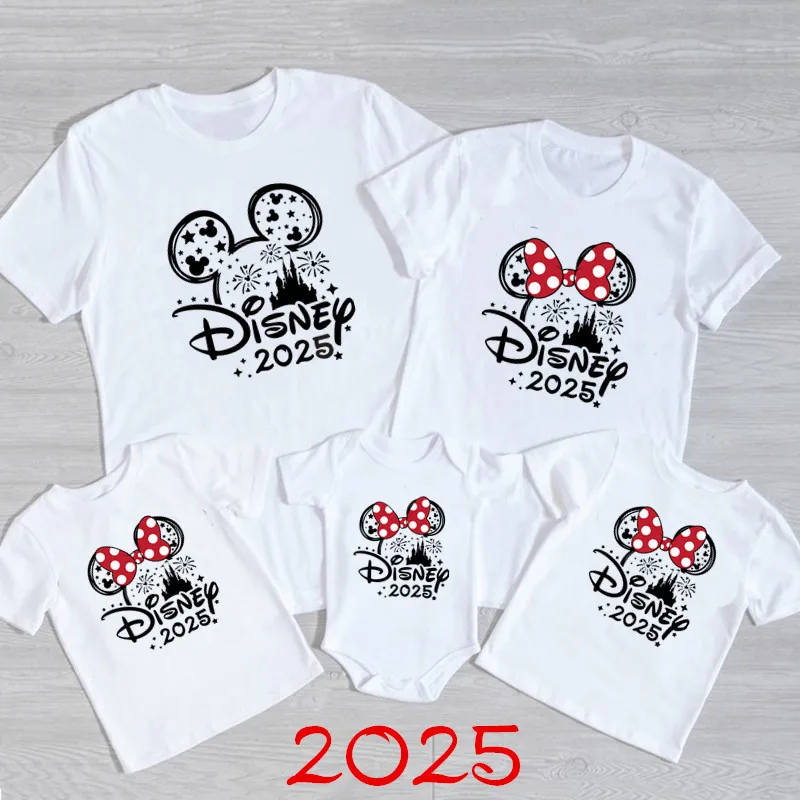 2025 디즈니 여행 미키 미니 마우스 패밀리 매칭 셔츠 코튼 아빠 엄마 Bro Sis 키즈 T 셔츠 Baby Rompers Matching Clothes