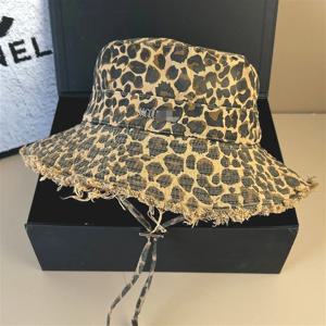 새로운 브라운 레오파드 프린트 디자이너 카우보이 버킷햇 (끈 포함) 여성 데님 비치 햇 야외 파나마 여름 피셔맨 캡