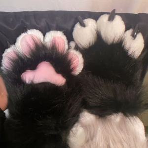 카와이 만화 코스프레 의상 장갑 모피 Fursuit Kigurumi 플러시 고양이 발 장갑 삐걱 거리는 Kig 따뜻한 코스프레 소품 선물