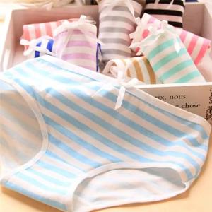 여자 귀여운 섹시한 속옷 팬티 줄무늬 해군 Bowknot Tanga 사랑스러운 여자 팬티 코튼 팬티