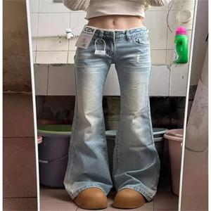 로우 웨이스트 벨 바닥 레이스 디테일 캐주얼 스타일 여성 청바지 여름 슬리밍 디자인 롱 플레어 레깅스 세련된 부츠컷