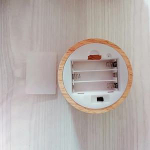 배터리 작동 8cm 라운드 나무 LED 라이트 Dispaly 기본 스탠드 홀더 3D 테이블 밤 램프 기본 크리스탈 유리 수지 아트 장식품