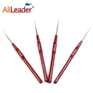 Dreadlocks에 대 한 4PCS 크로 셰 뜨개질 후크 플라스틱 소프트 핸들 스테인레스 스틸 0.5mm 0.6mm 0.7mm 0.8mm와 크로 셰 뜨개질 후크 직조 바늘