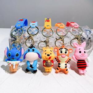 디즈니 위니 푸우 애니메이션 키 체인 귀여운 미키 가방 펜던트 장식 만화 커플 열쇠 고리 액세서리 자동차 열쇠 고리 선물