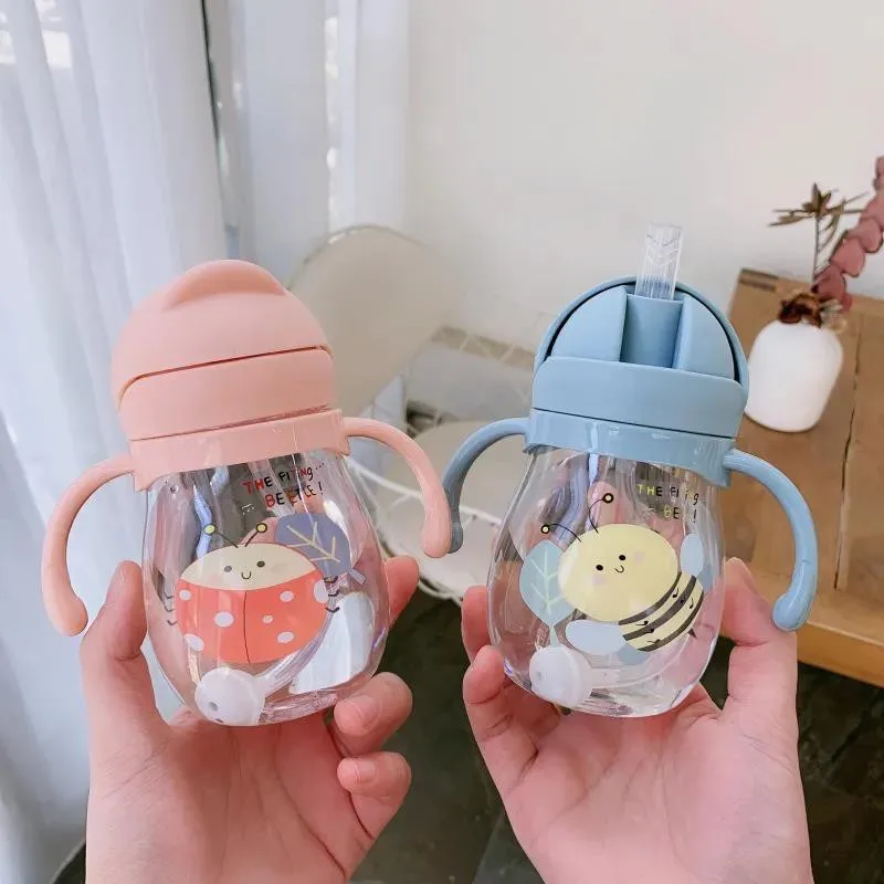 아기 물 컵 짚 중력 공 Duckbill 컵 유아 마시는 컵과 귀여운 Anti-Choking 유치원 어린이 물 컵
