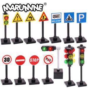 Marumine 교통 도로 표지판 조명 램프 MOC 블록 벽돌 부품 도시 스트리트 뷰 빌딩 액세서리 배리어 속도 제한 경고