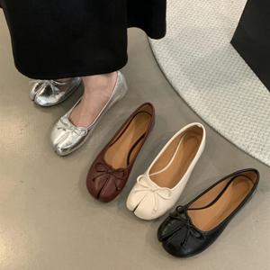 새로운 브랜드 여성 플랫 소프트 발레 신발 슬립 온 로퍼 소프트 모카신 타비 닌자 캐주얼 신발 Mujer Ladies Shoes Bow Knot Mujer