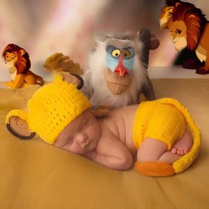 신생아 사진 복장 라이온 킹 심바 의상 소품 동물 수제 크로 셰 뜨개질 니트 아기 바지 모자 Romper Suit Fotografia