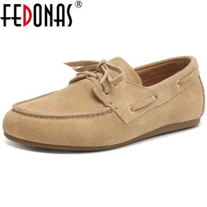 FEDONAS 2025 로퍼 플랫 슈즈, 스웨이드 가죽 슬립온 로퍼, 캐주얼 모카신, 편안한 용수철 신발