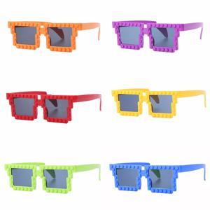 빌딩 블록 안경 DIY 빌딩 블록 안경은 생일 파티 선물 장식, 카니발 파티 게임을 만드는 데 사용됩니다.