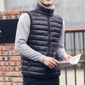 패션 브랜드 남성 다운 조끼 코트 새로운 겨울 캐주얼 민소매 경량 다운 오리 조끼 코트 남성 남성 겨울 자켓