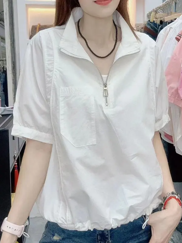 여름 신상 얇은 반팔 셔츠 지퍼 폴로 카라 허리 안쪽 루즈핏 여성 출퇴근룩 레귤러 기장
