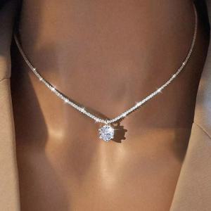 여성을위한 럭셔리 1CT GRA 스파클링 Moissanite 다이아몬드 화이트 펜던트 목걸이 진짜 925 스털링 실버 고품질 파인 쥬얼리