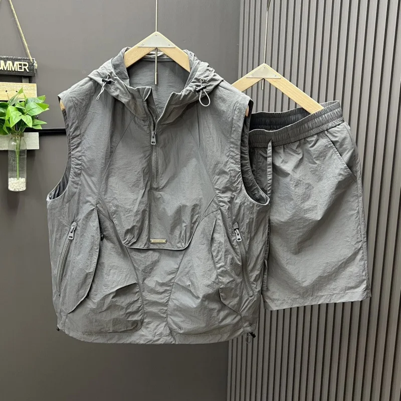 2pcs 캐주얼하고 세련된 후드 조끼 반바지 세트 남성 여름 작업복 얇고 느슨한 커플 민소매 양복