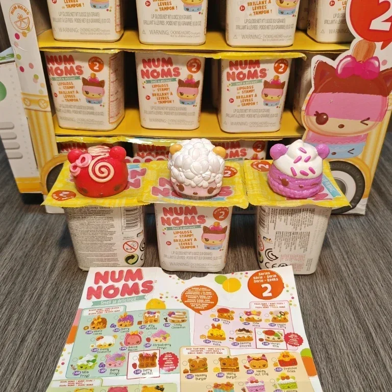 Numnoms 립글로스 스탬프 냄새 너무 맛있는 블라인드 박스 인형 선물 장난감 모델 애니메이션 피규어 장식품 수집