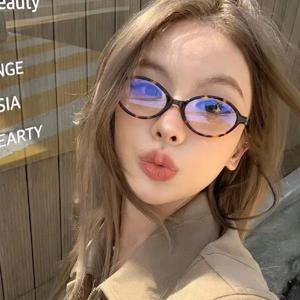 빈티지 타원형 선글라스 새로운 여성 럭셔리 브랜드 디자이너 작은 타원형 안티 블루 라이트 안경 레트로 패션 남자 레오파드 Eyegalsses