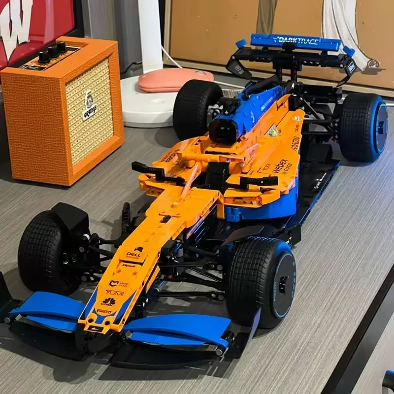 1431PCS 기술 Mclaren의 F1 포뮬러 1 Supercar 경주 자동차 DIY 모델 42141 빌딩 블록 벽돌 장난감 어린이 생일 선물 소년
