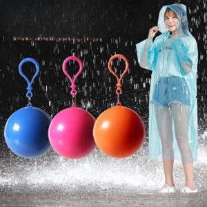 새로운 휴대용 일회용 비옷 키 체인 압축 볼 포켓 볼 야외 성인 여행 교수형 망토 캠핑 장비