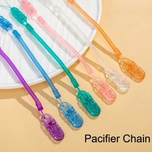 범용 젖꼭지를 위한 스프링 젖꼭지 체인은 옷 노리개 체인용 플라스틱 클립으로 떨어지는 것을 방지합니다.