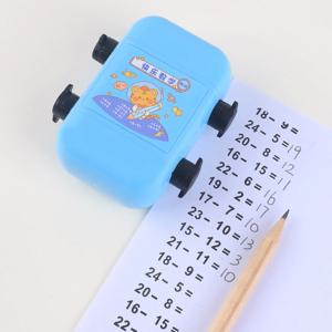 1 2-in-1 더블 롤러 무작위 곱셈 스탬프, 학생 연습 수학 계산 질문 빌더 롤러 스탬프