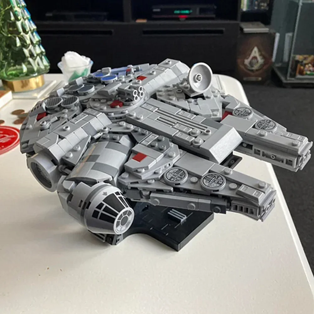 900+PCS 갤럭시 공간 StarFighter 선박 팔콘-우주선 전투-StarShip 모델 빌딩 블록 벽돌 선물 소년 장난감 세트