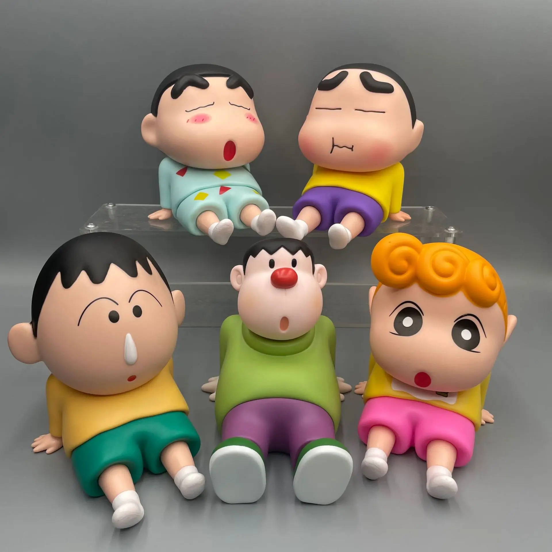 Kawaii Crayon Shin-Chan Boochan 전화 홀더 데스크탑 애니메이션 장식품 Tv 시청 만화 전화 지원 귀여운 인형 소녀 선물