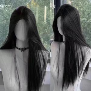 중간 길이의 직모를 가진 여성을 위한 합성 가발의 새로운 여름 모델, 내열성 합성 섬유 풀 헤드 커버