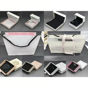 1/10pcs 액세서리 2025 새로운 선물 상자 반지 귀걸이 팔찌 목걸이 아름다운 포장 상자 판도라 보석 상자 토트 백