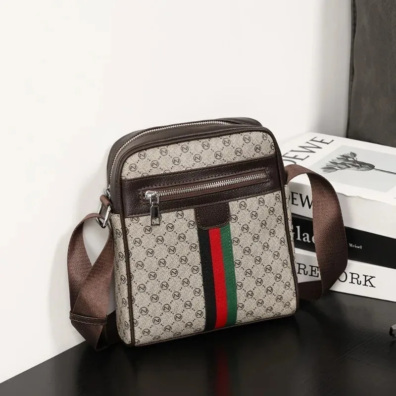 럭셔리 디자인 남자 Crossbody 가방 패션 격자 무늬 편지 인쇄 Crossbody 가방 남자 스퀘어 어깨 가방 남성 슬링 메신저 가방