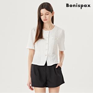 정상가:59,000원 | 금장 버튼 페이크 포켓 라운드 반팔 블라우스 (XO1BA059L0)