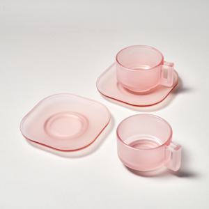 컵앤소서 마르디 핑크 프로스티드 2P