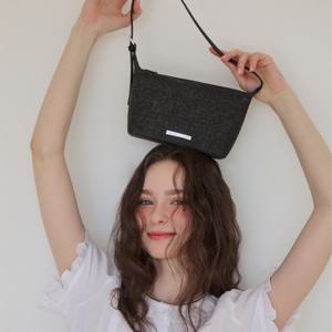 [롯데백화점]SIMPLE DENIM SHOULDER BAG(AR7AB423)